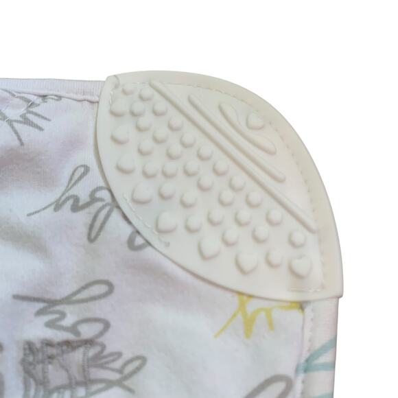Halo Self Soothing Swaddle in Happy Baby Print - Picture 4 of 7